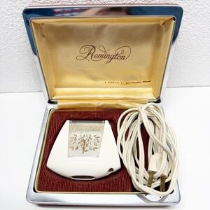 Vintage Remington Lady Schick 50s 60s Electric Razor